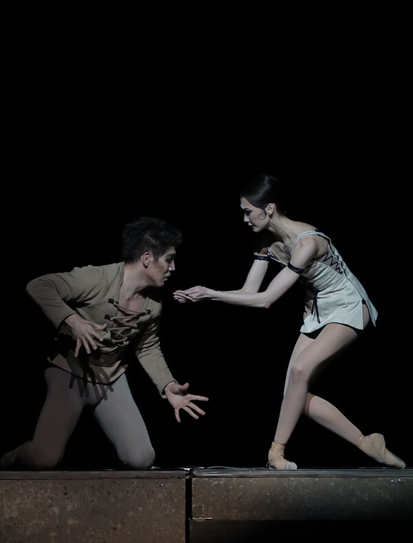 2526 Notre Dame Website Thumbnail 520x684