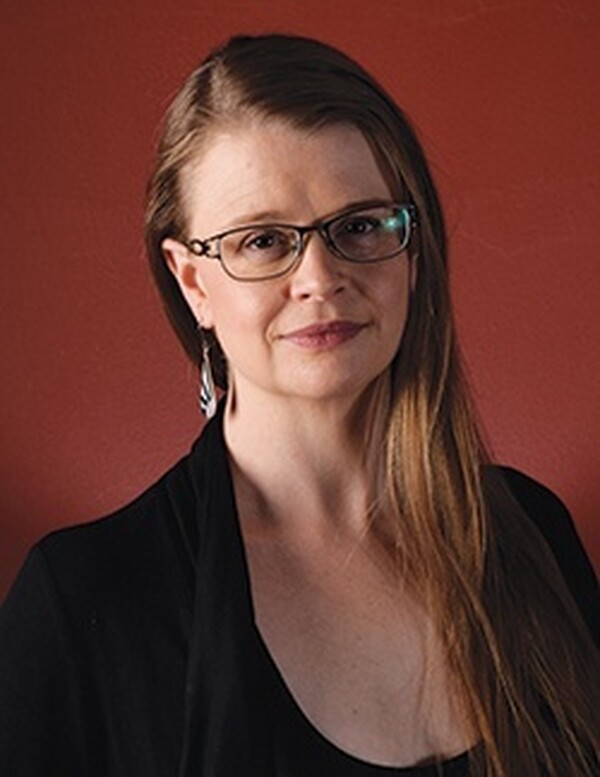 Emily Tench Head Shot 2020